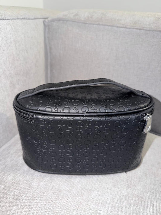 Organizador multiusos GUESS negro - Mariana Pineda Encargos