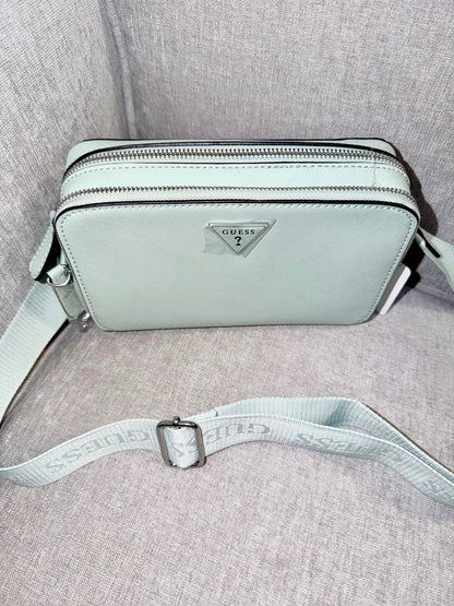 Bolso manos libres Guess verde menta - Mariana Pineda Encargos