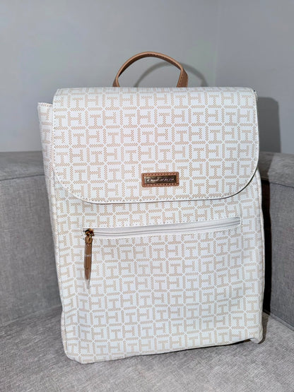 Mochila Tommy Hilfiger blanca logos - Mariana Pineda Encargos