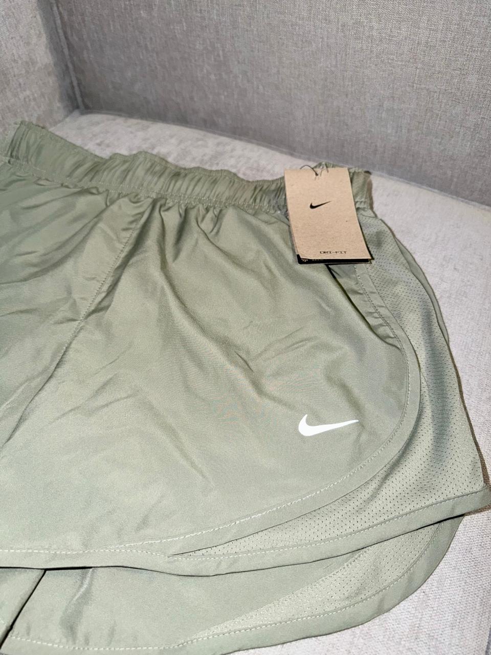 Short running dry fit - Nike