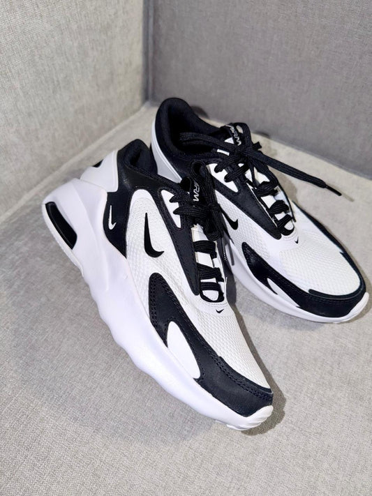 Tenis Nike Air Max Bolt
