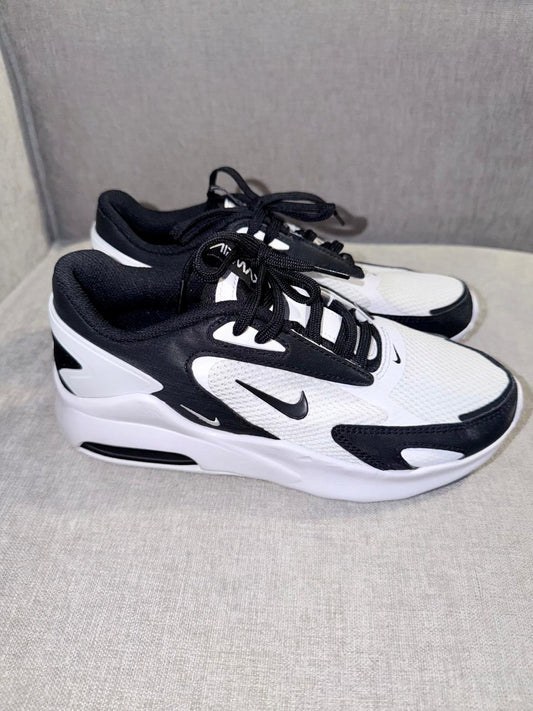 Tenis Nike Air Max Bolt