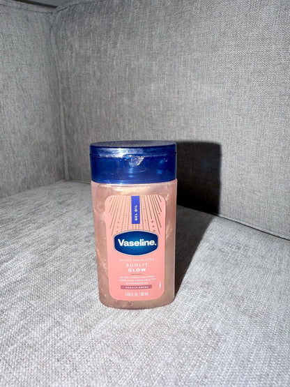 Aceite en gel Sunlit Glow - Vaseline